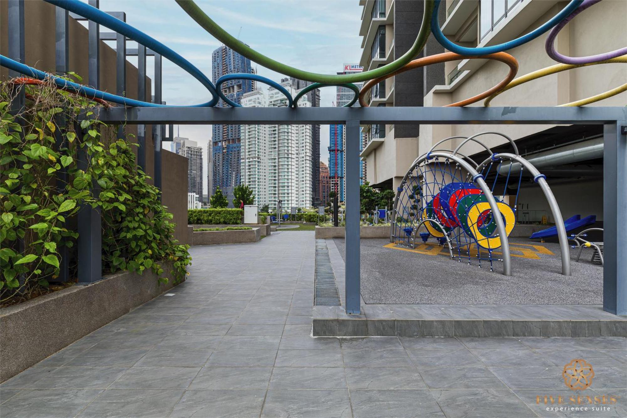 The Manor Residence Klcc By Five Senses Kuala Lumpur Exterior foto
